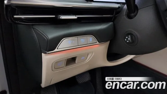 2024 Genesis GV80 2.5T Gasoline AWD Sold VIN KMTHA81BDRU223735 – trunk area