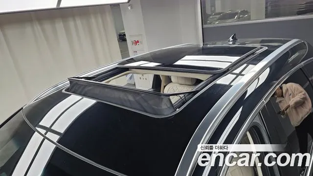 2024 Genesis GV80 2.5T Gasoline AWD Sold VIN KMTHA81BDRU225116 – trunk area 2024 Genesis GV80 2.5T Gasoline AWD Sold VIN KMTHA81BDRU225116 – trunk area