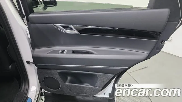 2024 Genesis GV80 2.5T Gasoline AWD Sold VIN KMTHA81BDRU245954 – engine bay 2024 Genesis GV80 2.5T Gasoline AWD Sold VIN KMTHA81BDRU245954 – engine bay