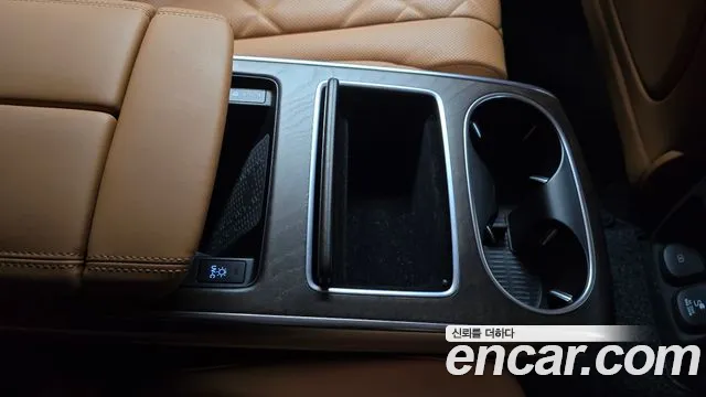 2024 Genesis GV80 2.5T Gasoline AWD Sold VIN KMTHA81BDRU249636 – trunk area 2024 Genesis GV80 2.5T Gasoline AWD Sold VIN KMTHA81BDRU249636 – trunk area