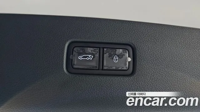 2026 Genesis GV80 2.5T Gasoline AWD Sold VIN KMTHA81BDTU331717 – interior seats 2026 Genesis GV80 2.5T Gasoline AWD Sold VIN KMTHA81BDTU331717 – interior seats