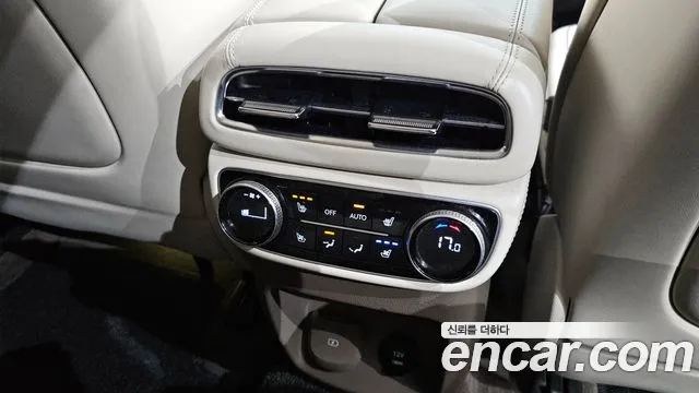 2020 Genesis GV80 3.0 Diesel AWD Sold VIN KMTHB81DDLU005316 – interior seats
