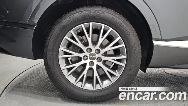 2020 Genesis GV80 3.0 Diesel AWD Sold VIN KMTHB81DDLU033597 – trunk area 2020 Genesis GV80 3.0 Diesel AWD Sold VIN KMTHB81DDLU033597 – trunk area