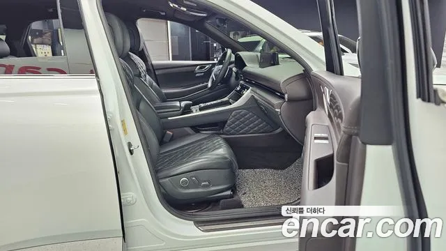 2020 Genesis GV80 3.5T Gasoline AWD Sold VIN KMTHC81CDLU012258 – trunk area