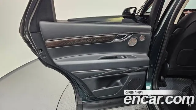 2020 Genesis GV80 3.5T Gasoline AWD Sold VIN KMTHC81CDLU022405 – photo 24 2020 Genesis GV80 3.5T Gasoline AWD Sold VIN KMTHC81CDLU022405 – photo 24