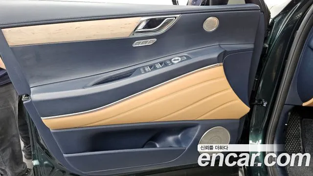 2022 Genesis GV80 3.5T Gasoline AWD Sold VIN KMTHC81CDNU083977 – exterior detail