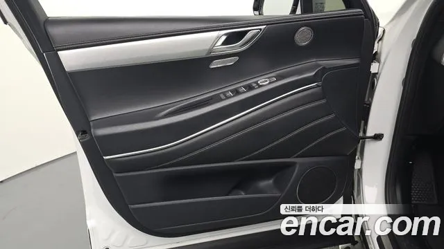 2022 Genesis GV80 3.5T Gasoline AWD Sold VIN KMTHC81CDNU087339 – trunk area