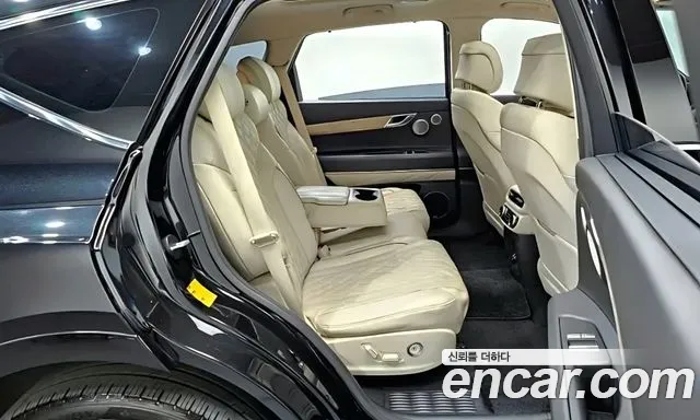 2022 Genesis GV80 3.5T Gasoline AWD Sold VIN KMTHC81CDNU129918 – trunk area 2022 Genesis GV80 3.5T Gasoline AWD Sold VIN KMTHC81CDNU129918 – trunk area