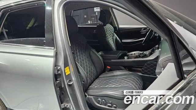 2023 Genesis GV80 3.5T Gasoline AWD Sold VIN KMTHC81CDPU173883 – exterior detail 2023 Genesis GV80 3.5T Gasoline AWD Sold VIN KMTHC81CDPU173883 – exterior detail