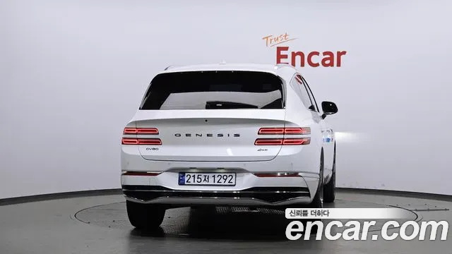 2024 Genesis GV80 3.5T Gasoline AWD Sold VIN KMTHC81CDRU216239 – exterior detail