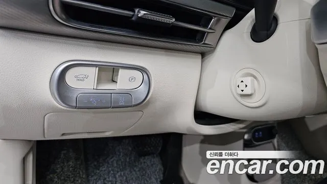2022 Genesis GV60 Standard Sold VIN KMTKB81AFNU002601 – dashboard 2022 Genesis GV60 Standard Sold VIN KMTKB81AFNU002601 – dashboard