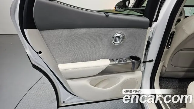 2022 Genesis GV60 Standard Sold VIN KMTKB81AFNU002601 – exterior detail 2022 Genesis GV60 Standard Sold VIN KMTKB81AFNU002601 – exterior detail