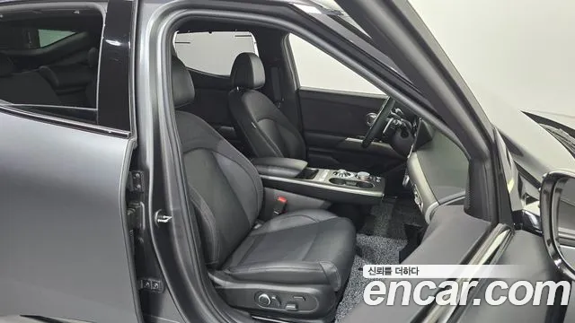 2022 Genesis GV60 Standard Sold VIN KMTKB81AFNU002618 – front exterior 2022 Genesis GV60 Standard Sold VIN KMTKB81AFNU002618 – front exterior
