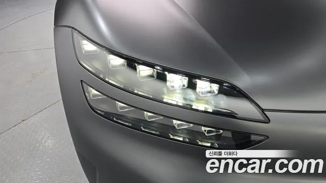 2022 Genesis GV60 Standard Sold VIN KMTKB81AFNU002618 – interior seats 2022 Genesis GV60 Standard Sold VIN KMTKB81AFNU002618 – interior seats