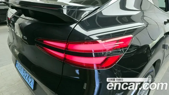 2022 Genesis GV60 Standard Sold VIN KMTKB81AFNU003229 – photo 32