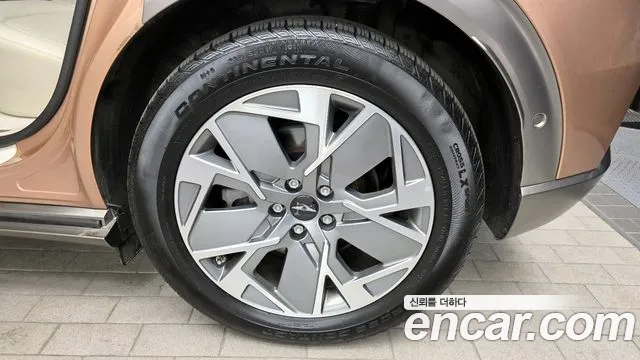2022 Genesis GV60 Standard Sold VIN KMTKB81AFNU007367 – photo 21