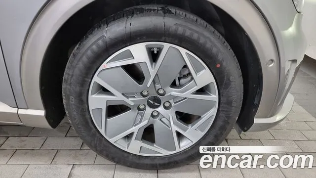 2022 Genesis GV60 Standard AWD VIN KMTKC81CPNU004160