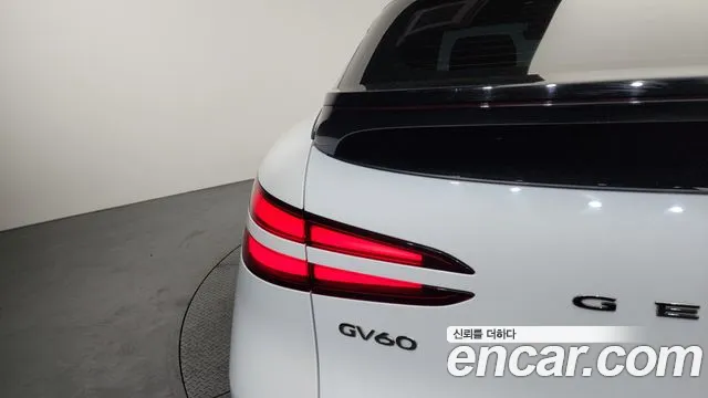 2022 Genesis GV60 Standard AWD VIN KMTKC81CPNU005169