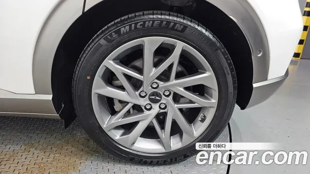 2022 Genesis GV60 Standard AWD VIN KMTKC81CPNU005532