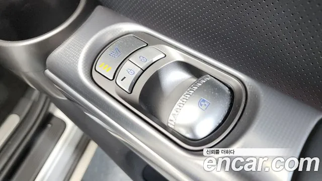 2022 Genesis GV60 Standard AWD Sold VIN KMTKC81CPNU006270 – photo 28