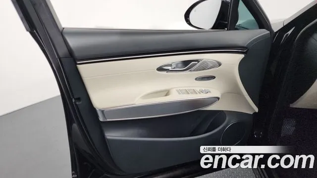 2022 Genesis Electrified GV70 e-AWD Sold VIN KMTMA811PNU000456 – engine bay