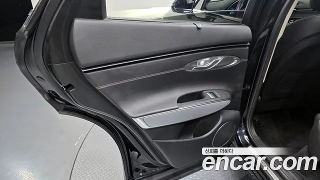 2022 Genesis Electrified GV70 e-AWD Sold VIN KMTMA811PNU000575 – photo 14