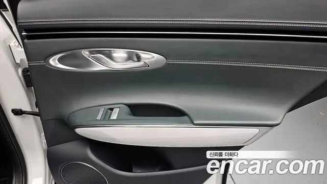 2022 Genesis Electrified GV70 e-AWD Sold VIN KMTMA811PNU000848 – rear exterior