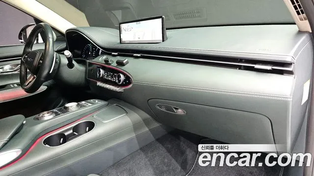 2022 Genesis Electrified GV70 e-AWD Sold VIN KMTMA811PNU000848 – photo 13