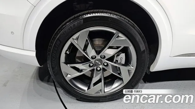 2022 Genesis Electrified GV70 e-AWD Sold VIN KMTMA811PNU000848 – photo 18