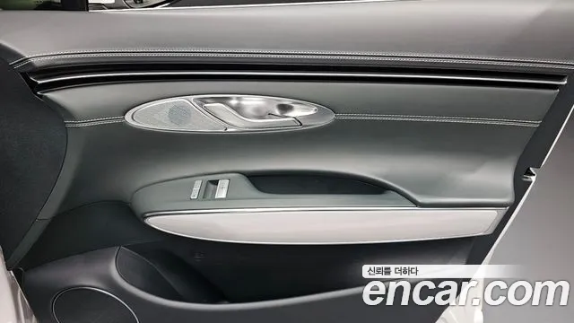 2022 Genesis Electrified GV70 e-AWD Sold VIN KMTMA811PNU000848 – photo 24