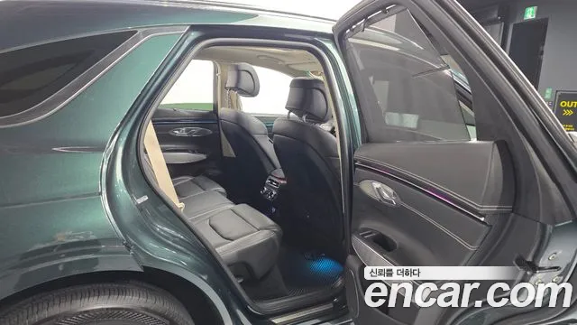 2022 Genesis Electrified GV70 e-AWD Sold VIN KMTMA811PNU002015 – photo 14