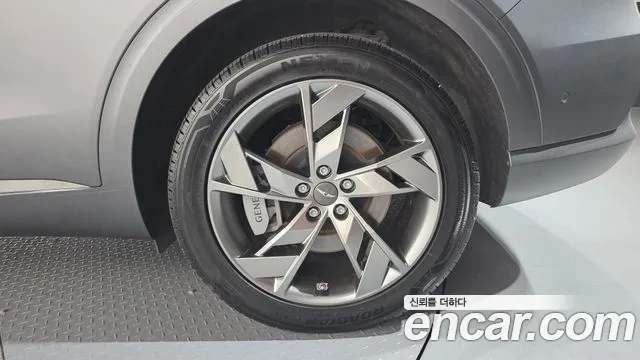 2022 Genesis Electrified Gv70 E-Awd Sold VIN KMTMA811PNU002116 – front exterior