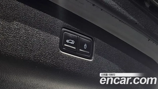 2022 Genesis Electrified GV70 e-AWD Sold VIN KMTMA811PNU002431 – photo 17
