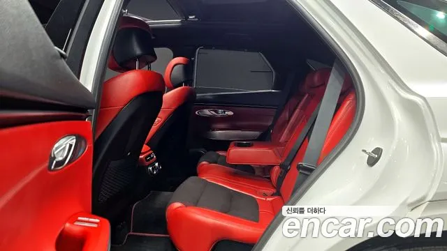 2021 Genesis GV70 2.5T Gasoline 2WD Sold VIN KMTMA81BBMU011889 – interior seats 2021 Genesis GV70 2.5T Gasoline 2WD Sold VIN KMTMA81BBMU011889 – interior seats