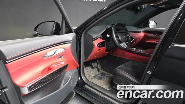 2021 Genesis GV70 2.5T Gasoline 2WD Sold VIN KMTMA81BBMU012832 – exterior detail