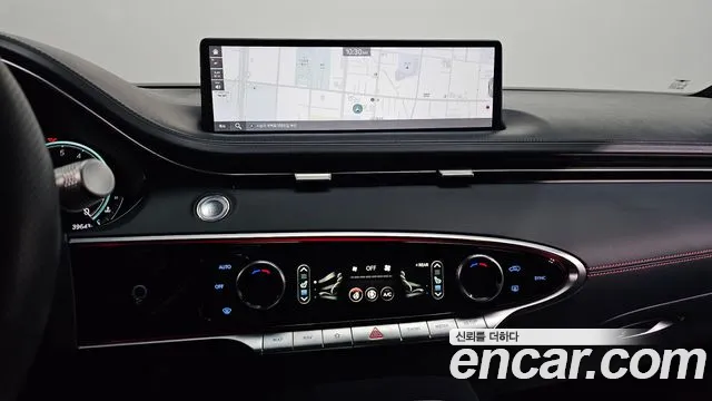 2021 Genesis GV70 2.5T Gasoline 2WD Sold VIN KMTMA81BBMU020189 – photo 11