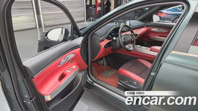 2021 Genesis GV70 2.5T Gasoline 2WD Sold VIN KMTMA81BBMU025672 – interior seats 2021 Genesis GV70 2.5T Gasoline 2WD Sold VIN KMTMA81BBMU025672 – interior seats