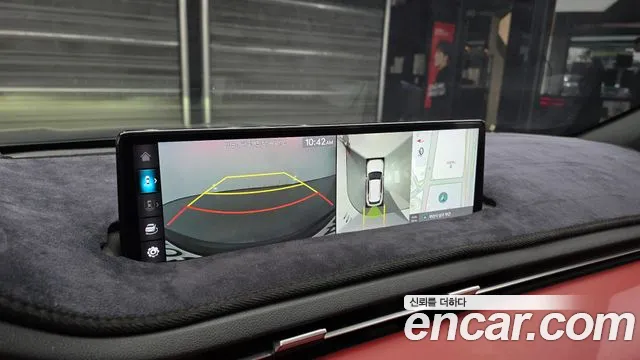 2021 Genesis GV70 2.5T Gasoline 2WD Sold VIN KMTMA81BBMU025672 – trunk area 2021 Genesis GV70 2.5T Gasoline 2WD Sold VIN KMTMA81BBMU025672 – trunk area