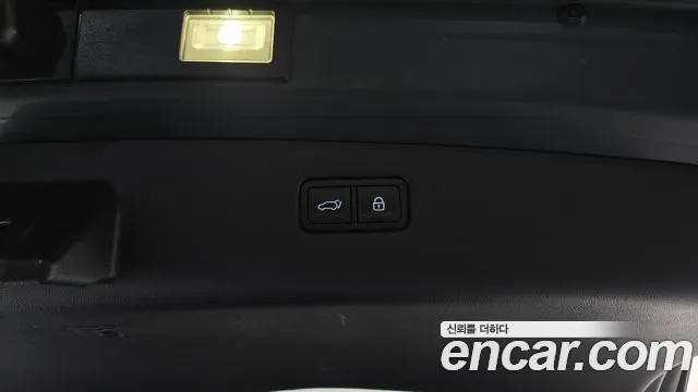 2021 Genesis GV70 2.5T Gasoline 2WD Sold VIN KMTMA81BBMU025672 – photo 20 2021 Genesis GV70 2.5T Gasoline 2WD Sold VIN KMTMA81BBMU025672 – photo 20