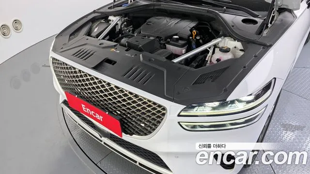 2021 Genesis GV70 2.5T Gasoline 2WD Sold VIN KMTMA81BBMU031305 – dashboard 2021 Genesis GV70 2.5T Gasoline 2WD Sold VIN KMTMA81BBMU031305 – dashboard