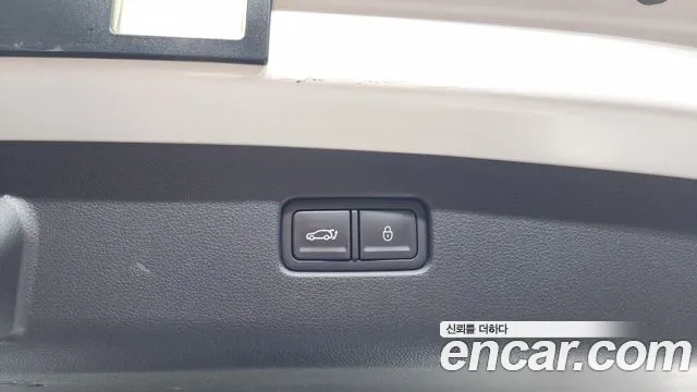 2021 Genesis GV70 2.5T Gasoline 2WD Sold VIN KMTMA81BBMU045498 – photo 37 2021 Genesis GV70 2.5T Gasoline 2WD Sold VIN KMTMA81BBMU045498 – photo 37