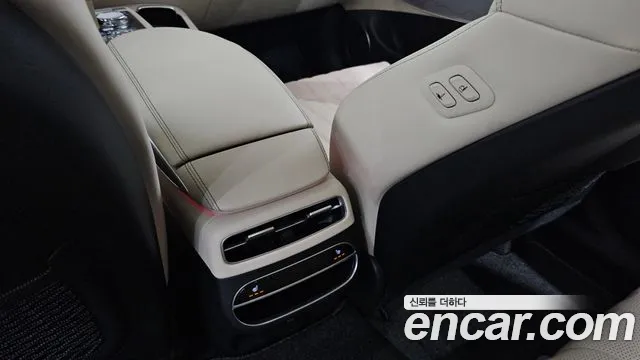 2022 Genesis GV70 2.5T Gasoline 2WD Sold VIN KMTMA81BBNU052396 – dashboard
