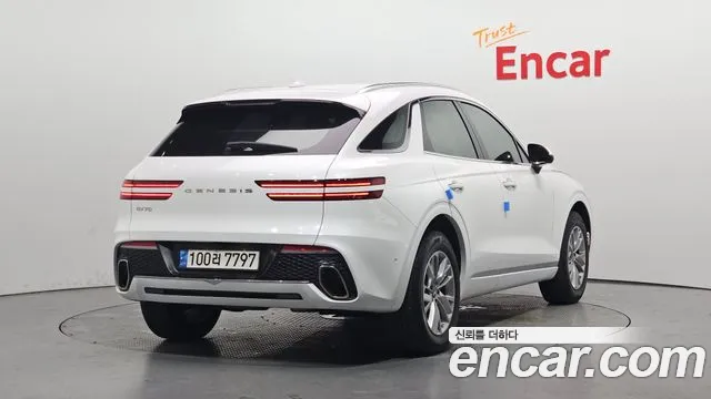 2022 Genesis GV70 2.5T Gasoline 2WD Sold VIN KMTMA81BBNU052396 – engine bay