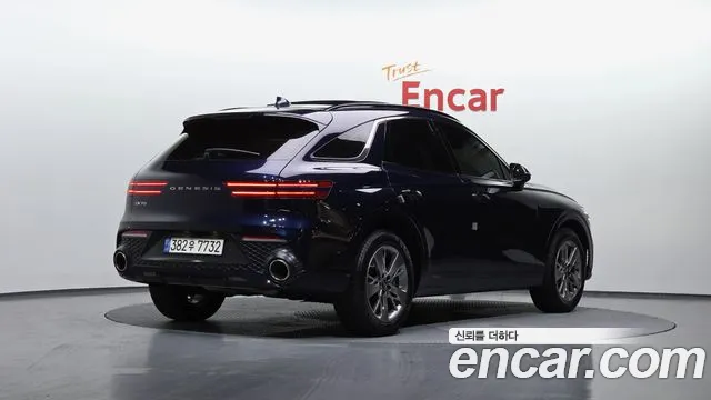 2022 Genesis GV70 2.5T Gasoline 2WD Sold VIN KMTMA81BBNU052624 – exterior detail
