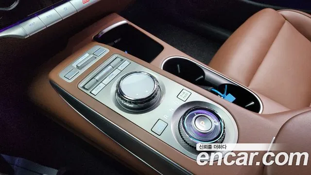 2022 Genesis GV70 2.5T Gasoline 2WD Sold VIN KMTMA81BBNU053918 – front exterior 2022 Genesis GV70 2.5T Gasoline 2WD Sold VIN KMTMA81BBNU053918 – front exterior