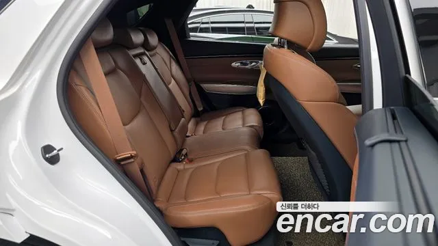 2022 Genesis GV70 2.5T Gasoline 2WD Sold VIN KMTMA81BBNU056537 – engine bay 2022 Genesis GV70 2.5T Gasoline 2WD Sold VIN KMTMA81BBNU056537 – engine bay