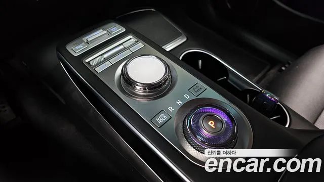 2022 Genesis GV70 2.5T Gasoline 2WD Sold VIN KMTMA81BBNU062600 – interior seats 2022 Genesis GV70 2.5T Gasoline 2WD Sold VIN KMTMA81BBNU062600 – interior seats