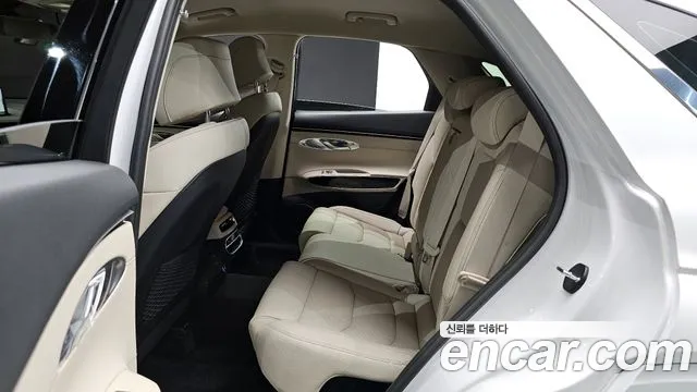 2022 Genesis GV70 2.5T Gasoline 2WD Sold VIN KMTMA81BBNU069894 – photo 29 2022 Genesis GV70 2.5T Gasoline 2WD Sold VIN KMTMA81BBNU069894 – photo 29