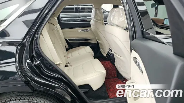 2022 Genesis GV70 2.5T Gasoline 2WD Sold VIN KMTMA81BBNU070743 – side profile