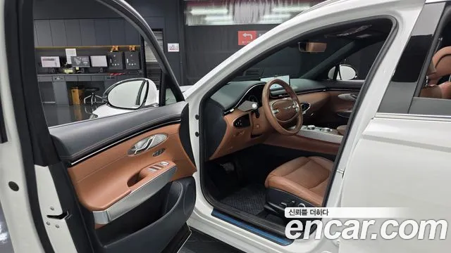 2022 Genesis GV70 2.5T Gasoline 2WD Sold VIN KMTMA81BBNU074266 – dashboard